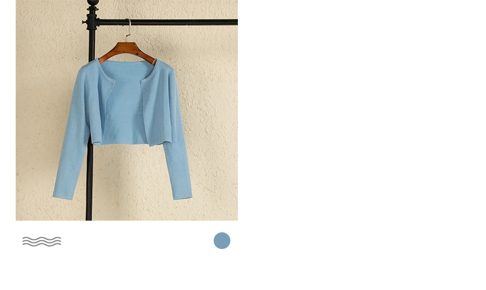 Black Cropped Knitted Korean Style Sweater