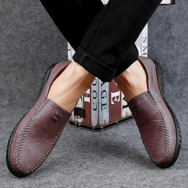 Men Versatile Soft Sole Loafers