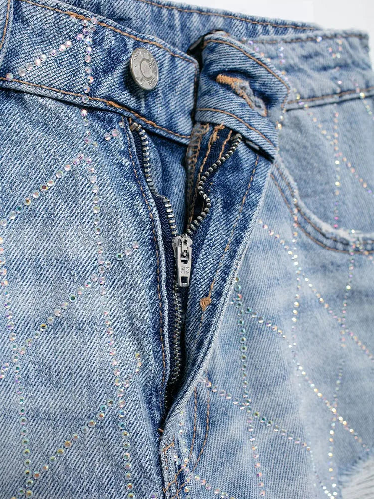 DazzleLine™ – High Waist Hot Diamond Shorts (Raw Edge, Straight Fit)