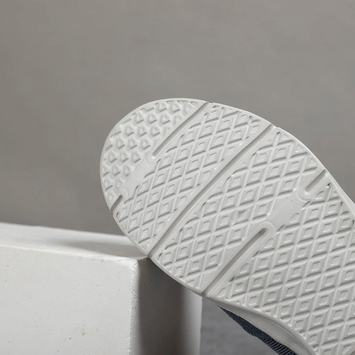 Men’s Summer High-End Canvas Shoes