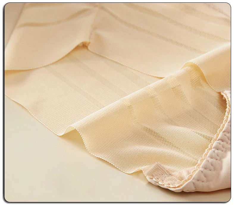 Women Mid-Rise Lace Panties