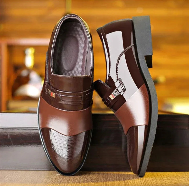 Men’s Minimalist Leather Work Flats