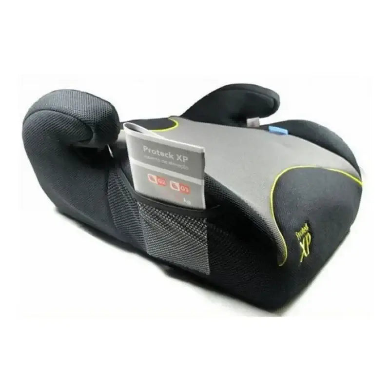 Japanese Lily child safety car seat for 3-6 years old, designed with high comfort and safety features.