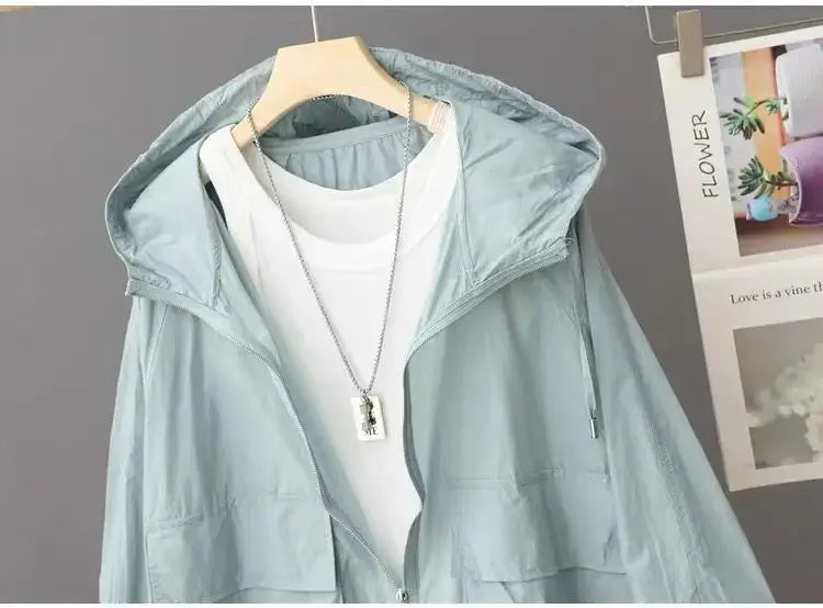 Women Lightweight Hooded Windbreaker