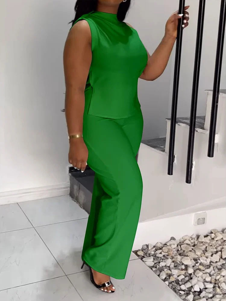 Plus Size Sleeveless Shirt Set