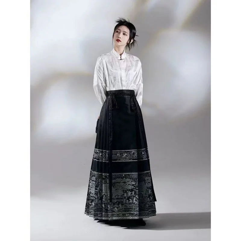 Traditional Hanfu outfit featuring a horse face skirt in black with intricate patterns, styled elegantly for women.