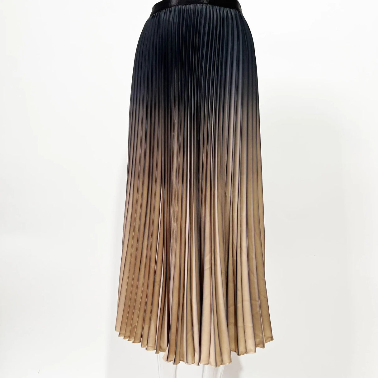 Women Gradient Pleated Skirt