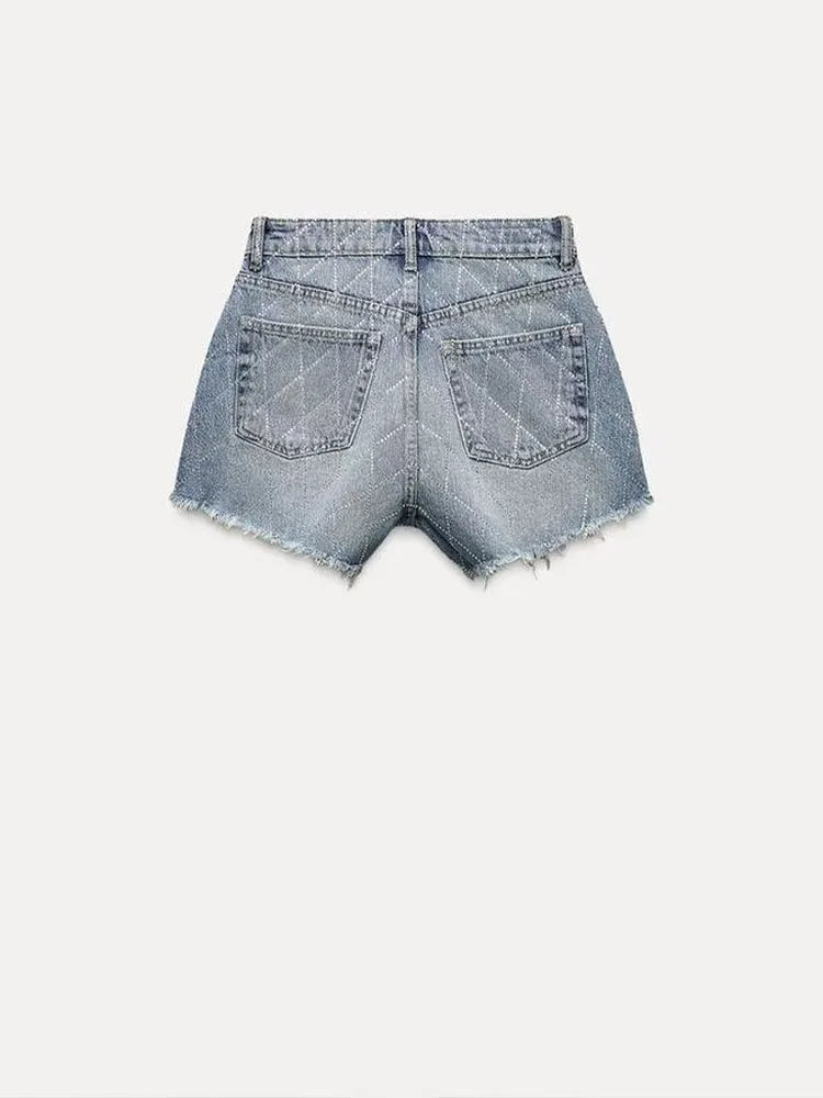 DazzleLine™ – High Waist Hot Diamond Shorts (Raw Edge, Straight Fit)