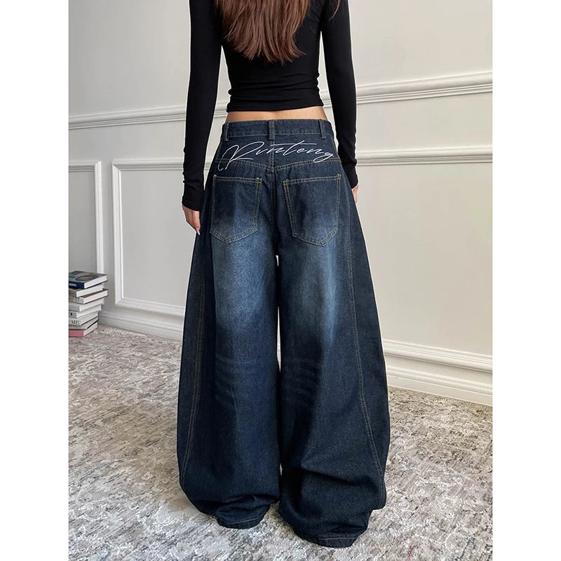 HarajukuWide™ – Baggy Retro Y2K Jeans (High Waist, 2000s Style)