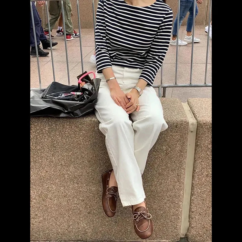 Soft Leather Slip-On Flats – Casual Women’s 2025