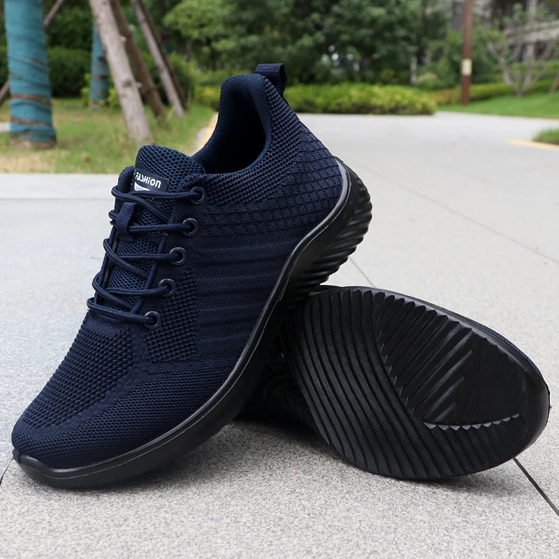 Men Lace Up Training Sneakers