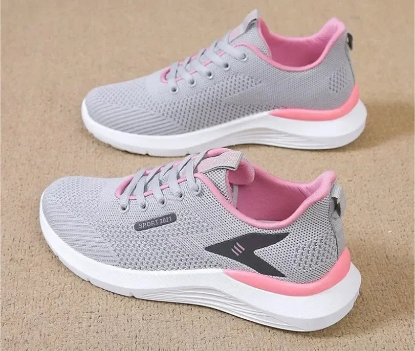 Women Sneakers Lightweight Soft Sole Running Shoes
