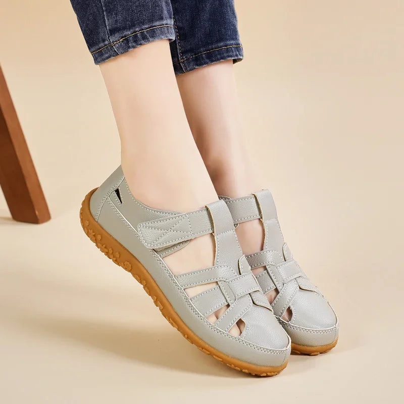 Women’s Covered Toe Summer Flat Walking Sandals