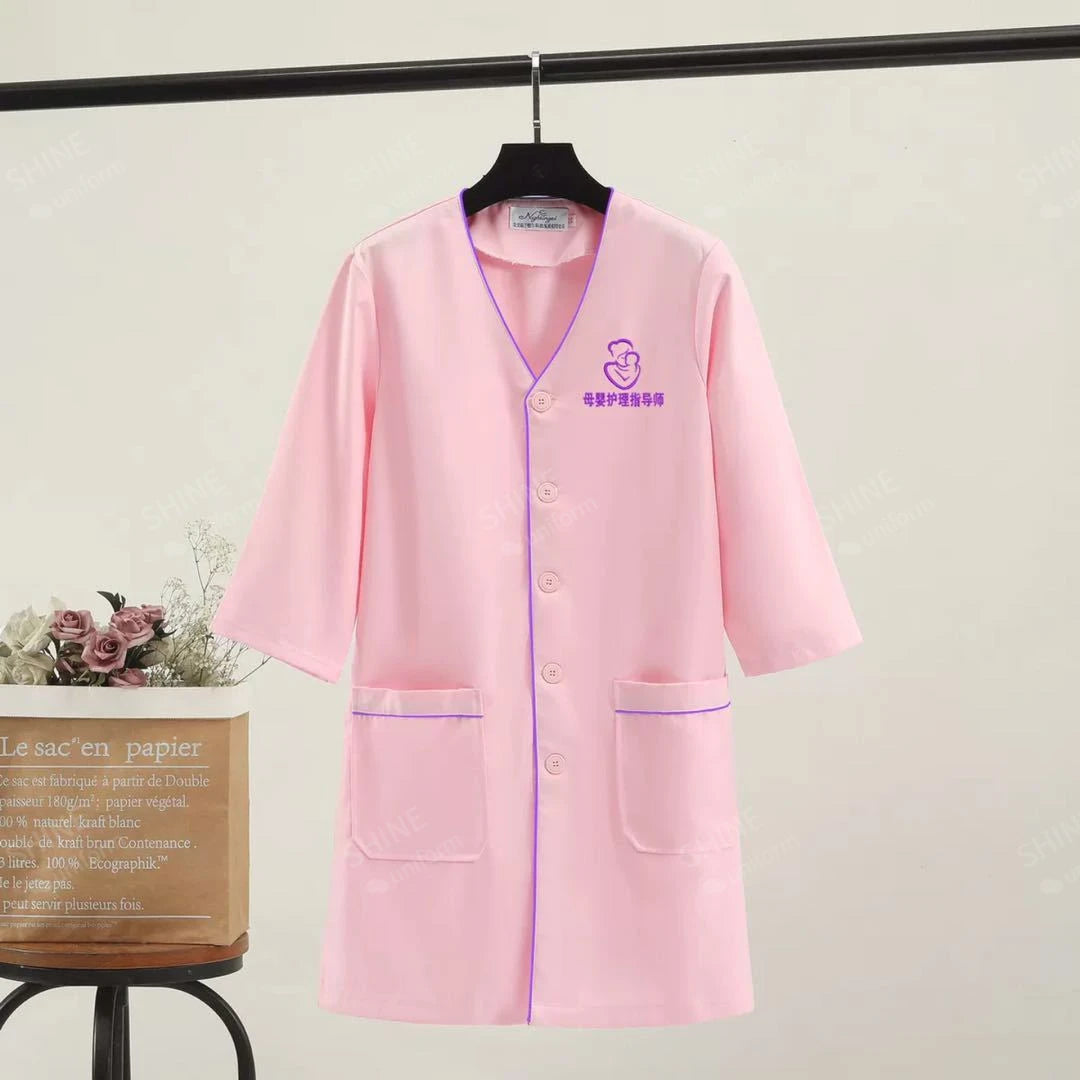 Custom pink beauty uniform lab coat with pockets, suitable for salons and healthcare professionals.
