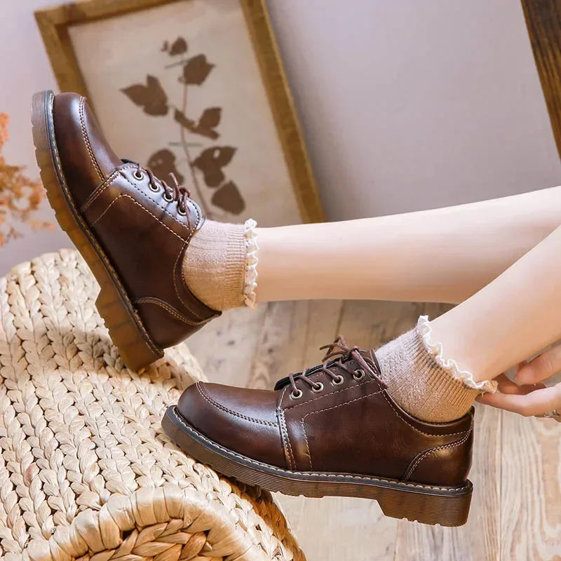 women-brogue-flats-2025