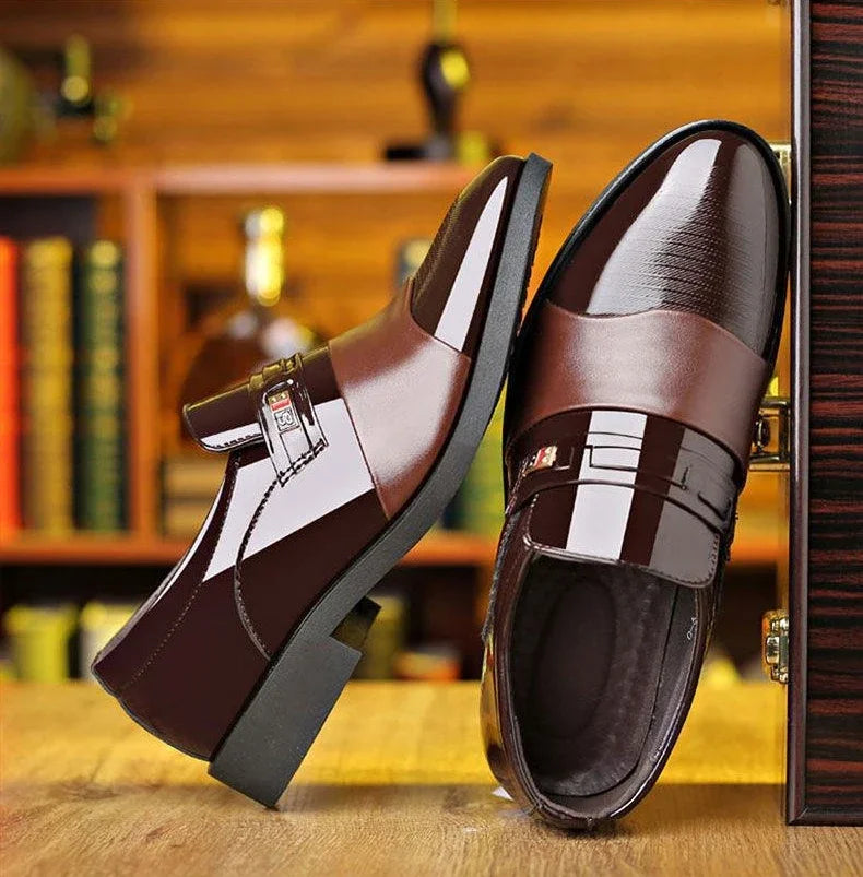 Men’s Minimalist Leather Work Flats