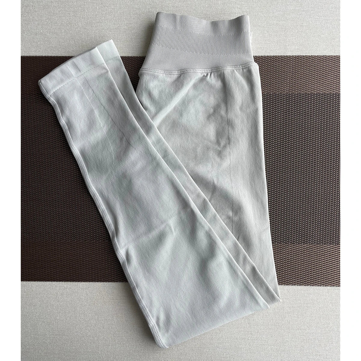 Women Seamless Ribbed Scrunch Yoga Leggings