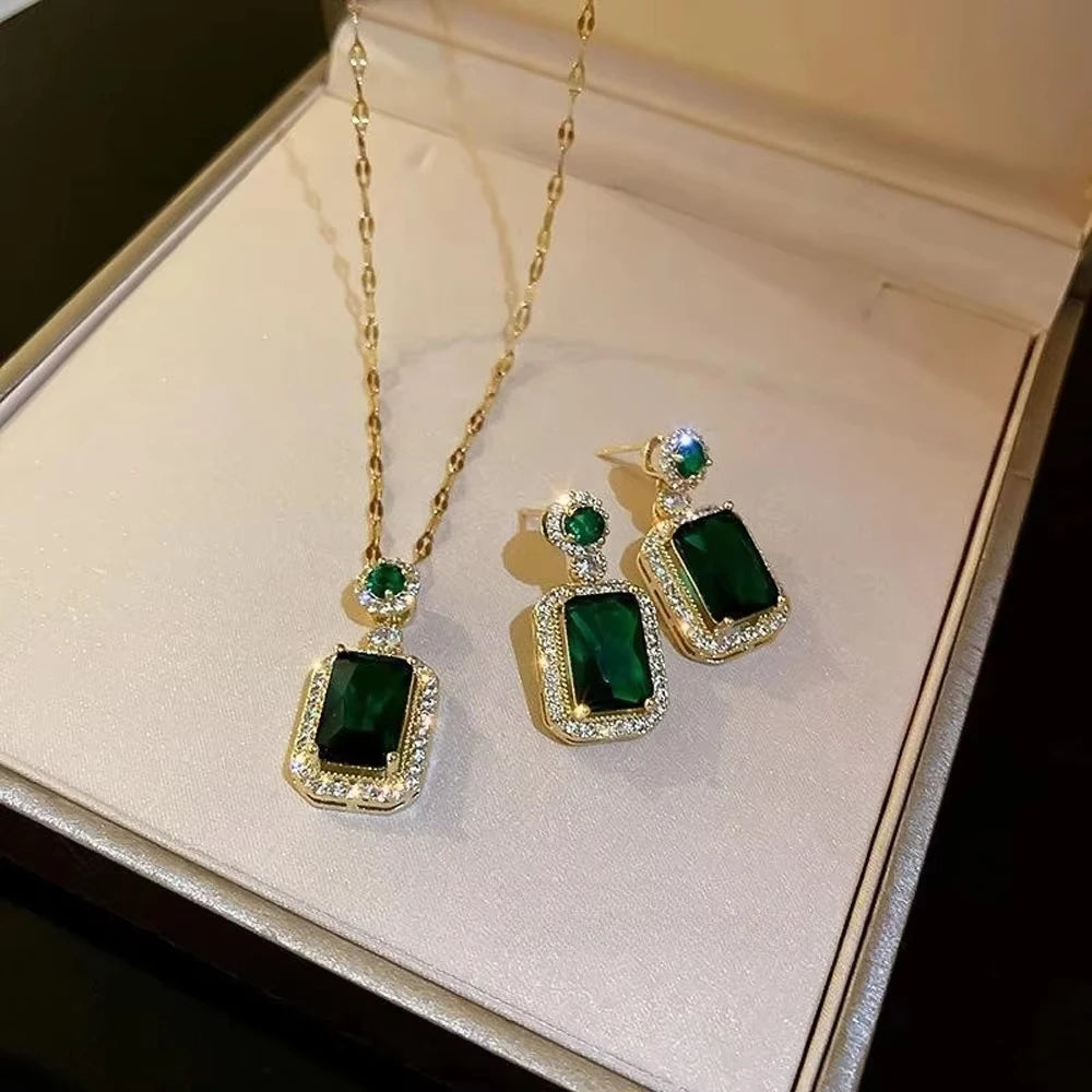 Women’s Green Jade 3-Piece Jewelry Set