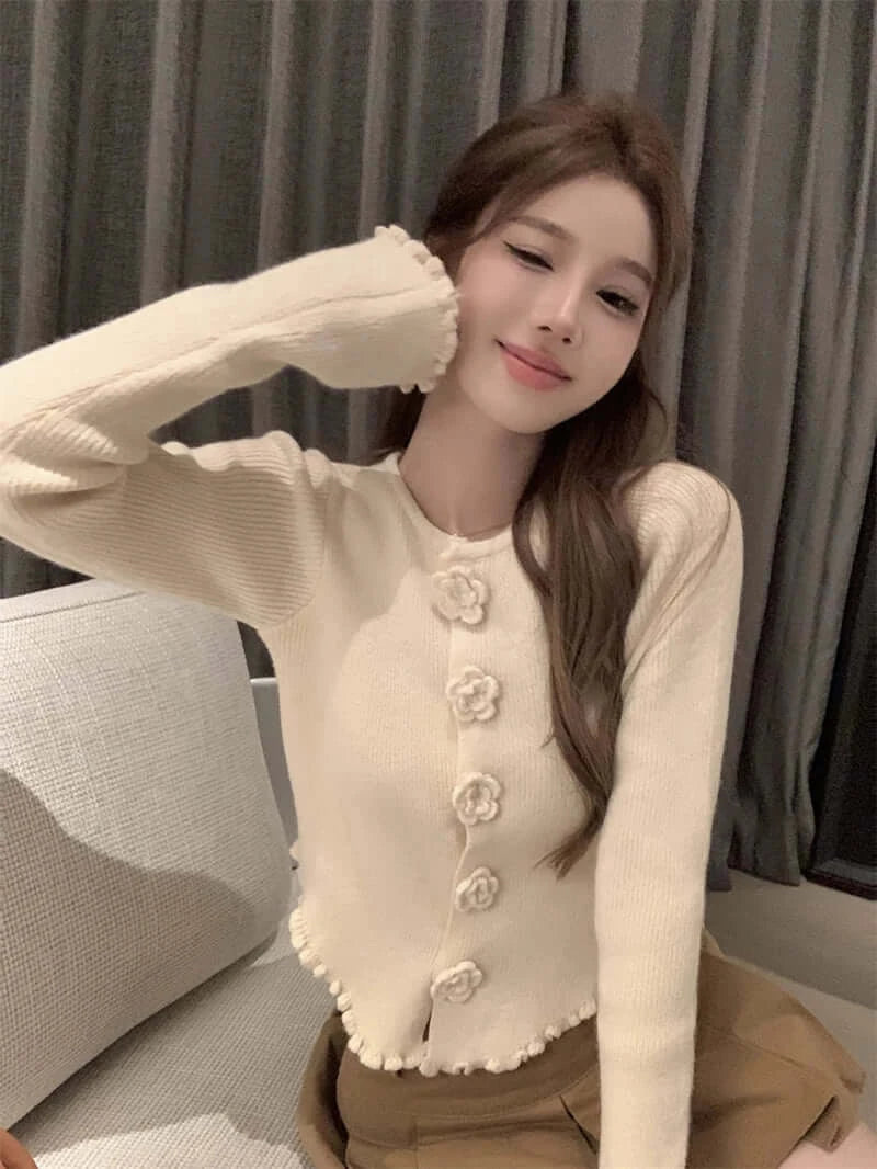 Women Cropped Floral Knit Cardigan