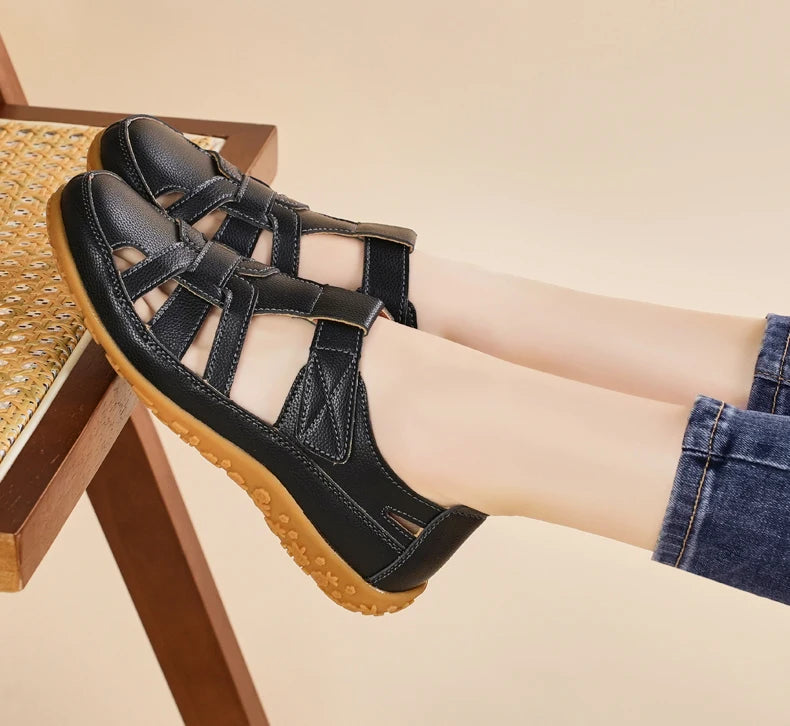 Women’s Covered Toe Summer Flat Walking Sandals