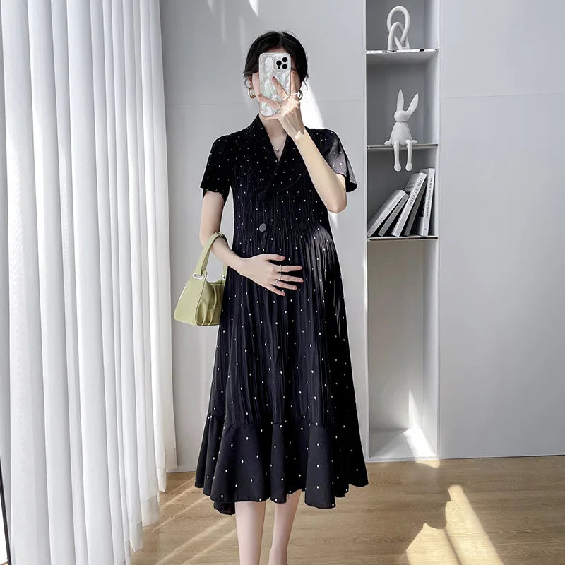 Polka dot Korean maternity dress in black, high waist, mid-calf length, perfect for summer fashion.