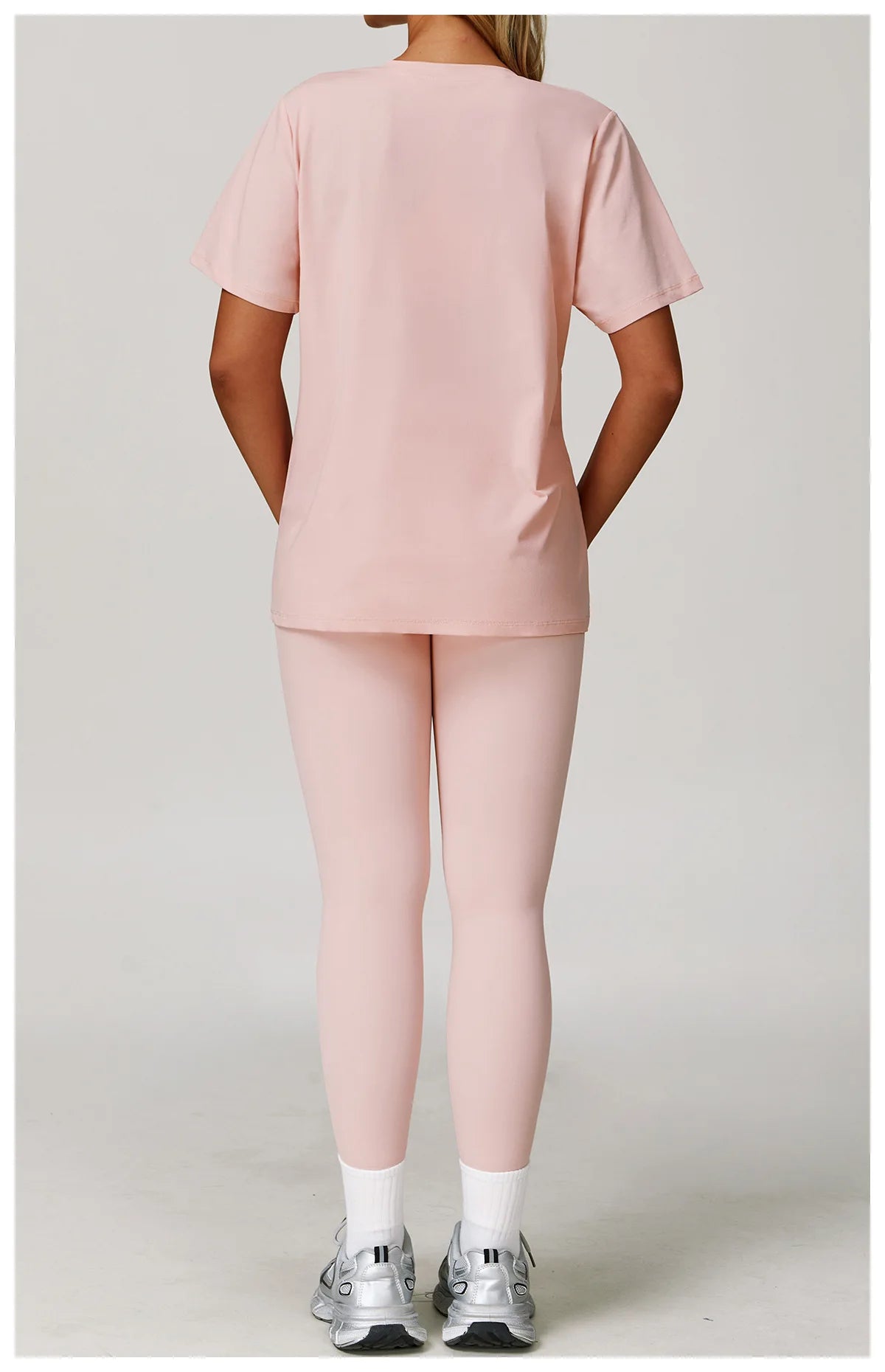 Loose Fit Yoga Tee - Breathable & Quick Dry