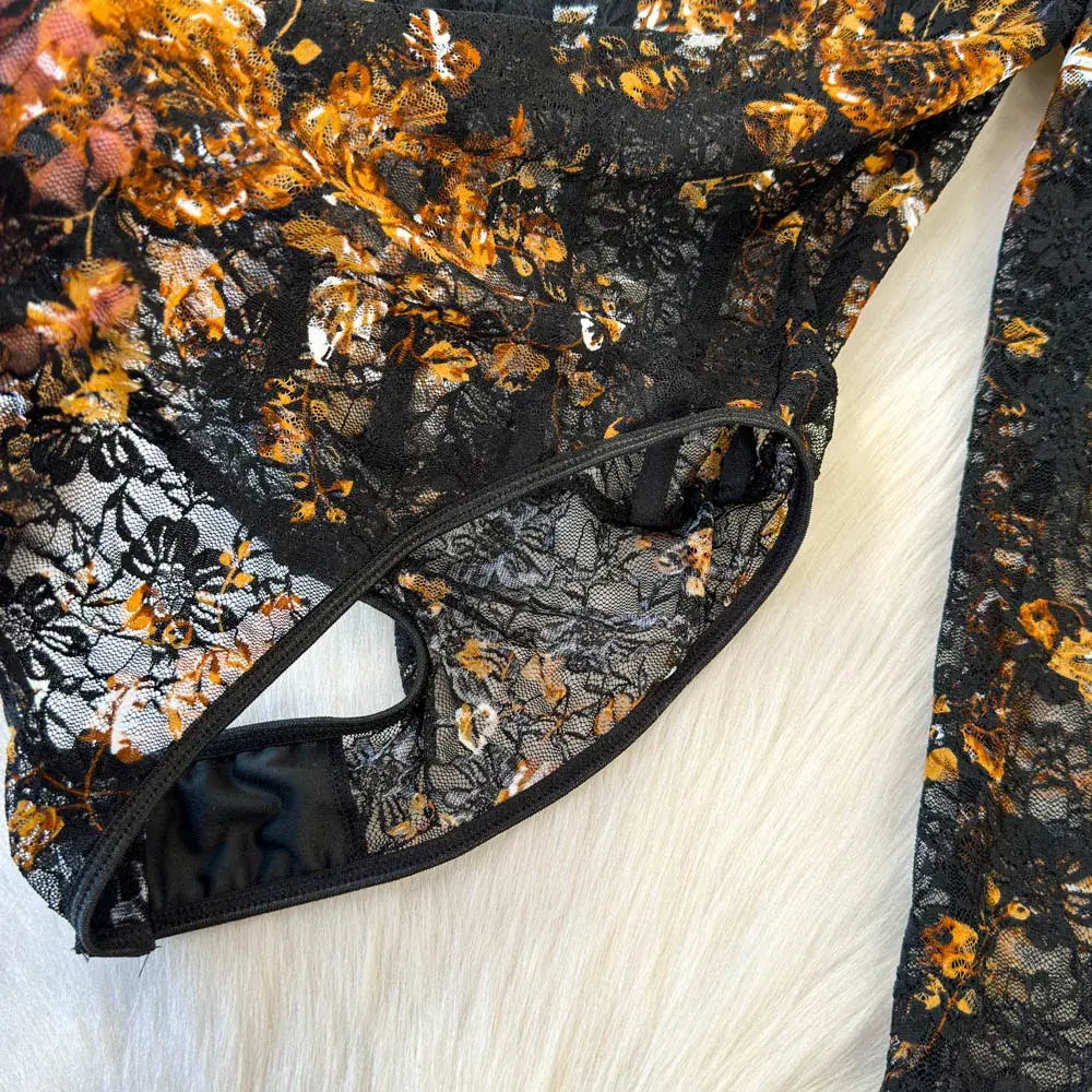 Women Square Neck Mesh Print Bodysuit