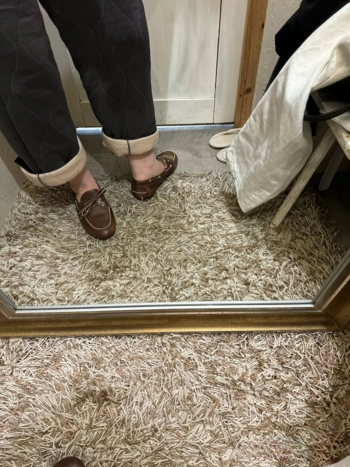 Soft Leather Slip-On Flats – Casual Women’s 2025