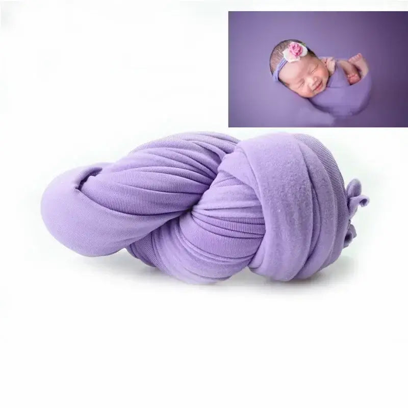 Purple baby blanket for photo shoots, made from soft polyester, ideal for newborn photography backdrops.