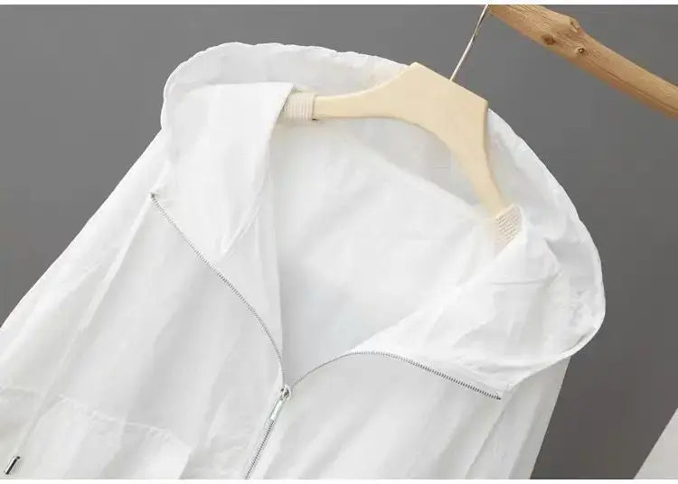 Women Lightweight Hooded Windbreaker