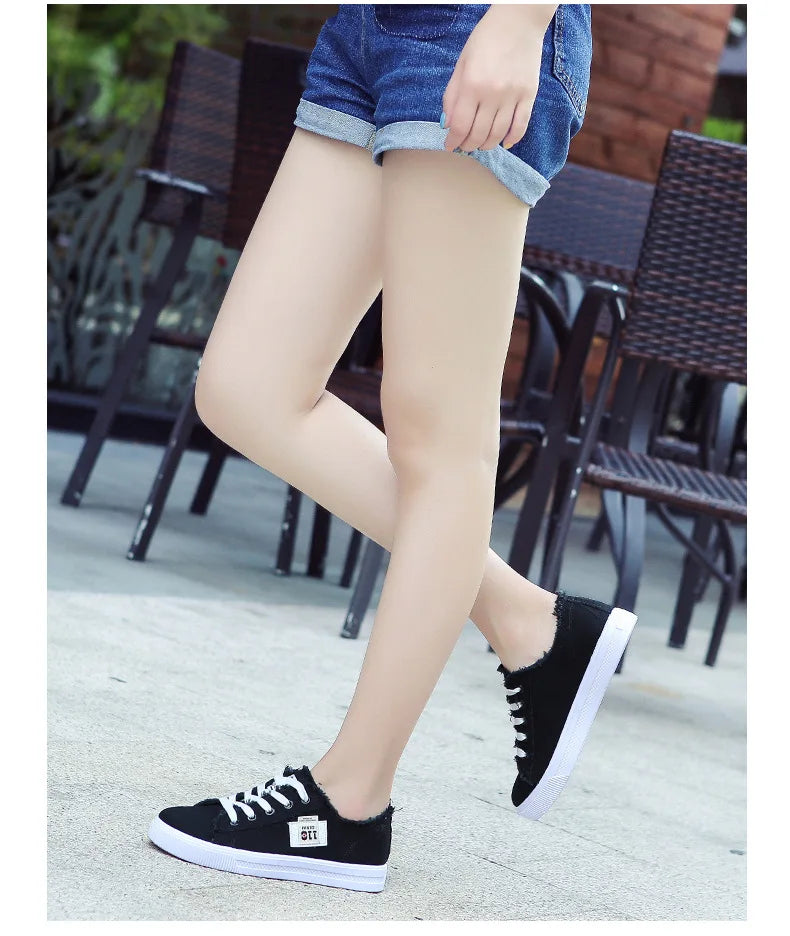 Women Canvas Shoes Lightweight Flat Sneakers