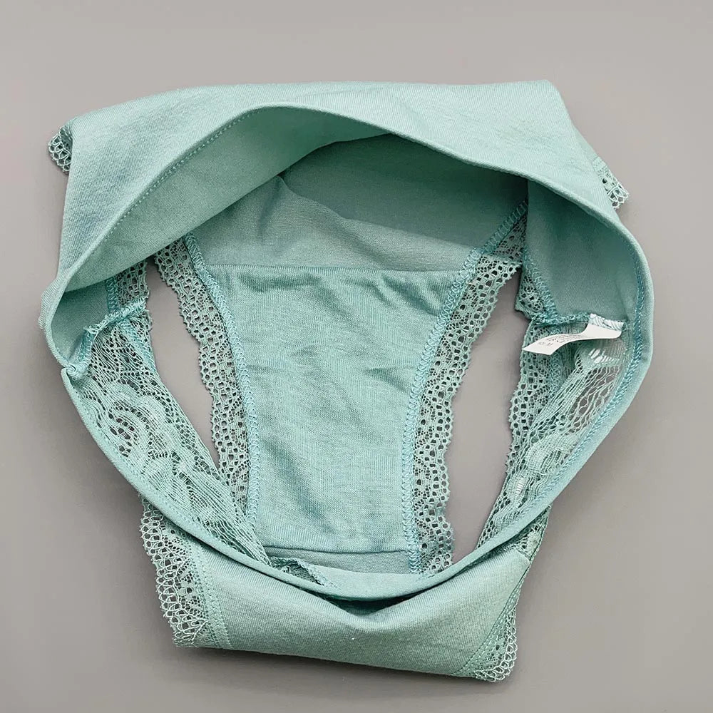 Women 3D Peach Bottom Briefs