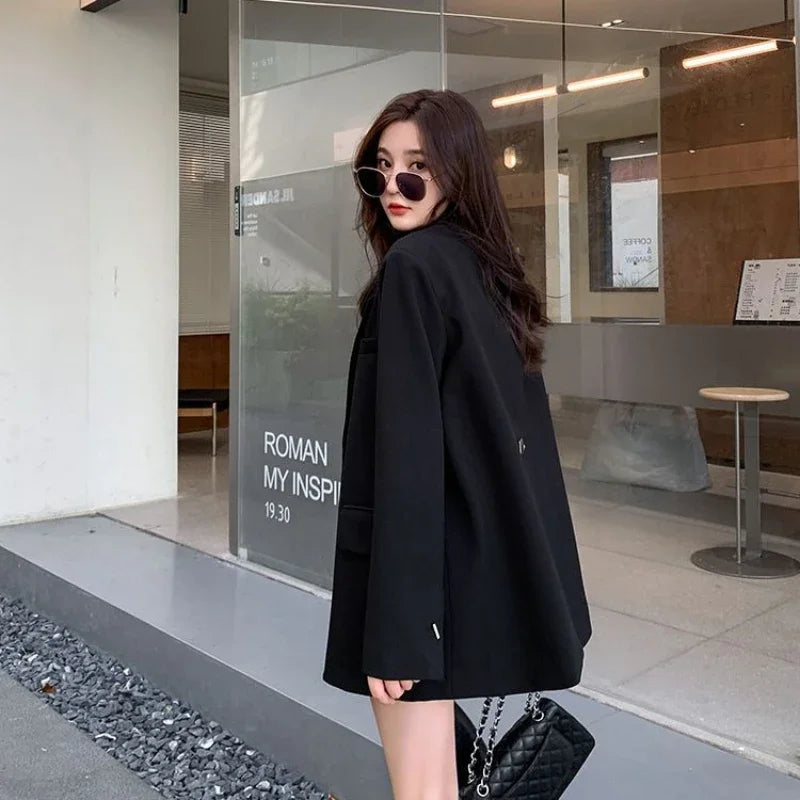 DrapeForm™ – Longline Loose Blazer (Youthful Black Jacket, Layered Elegance)