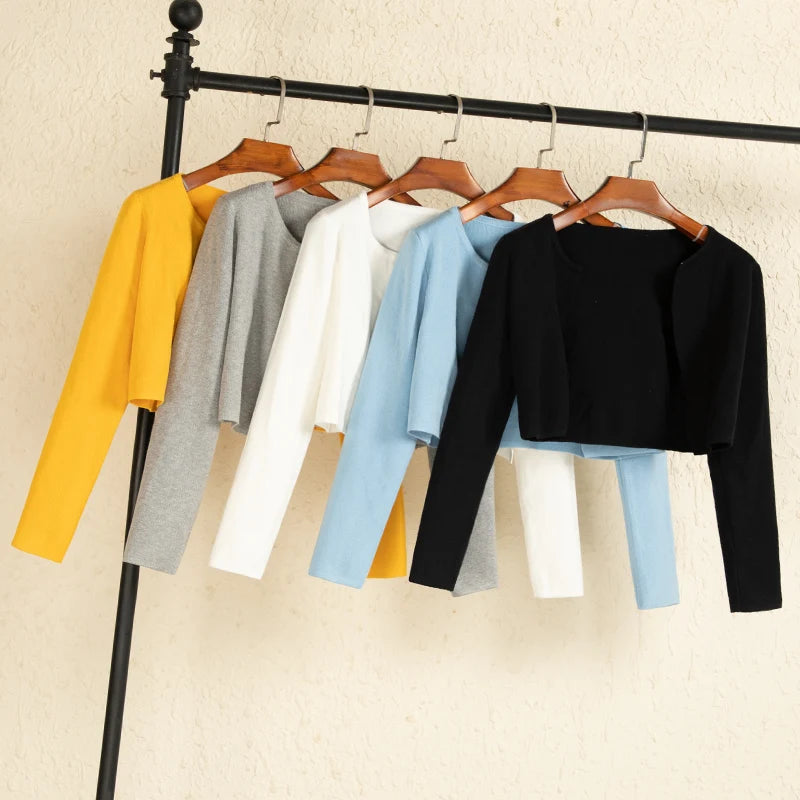 Black Cropped Knitted Korean Style Sweater