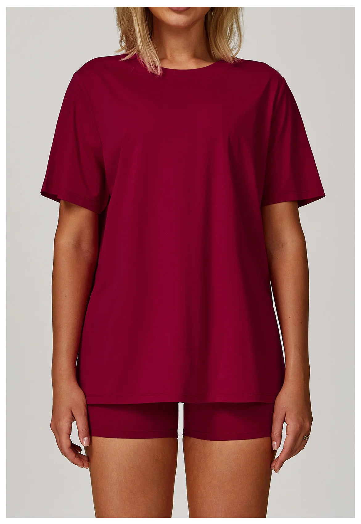 Loose Fit Yoga Tee - Breathable & Quick Dry