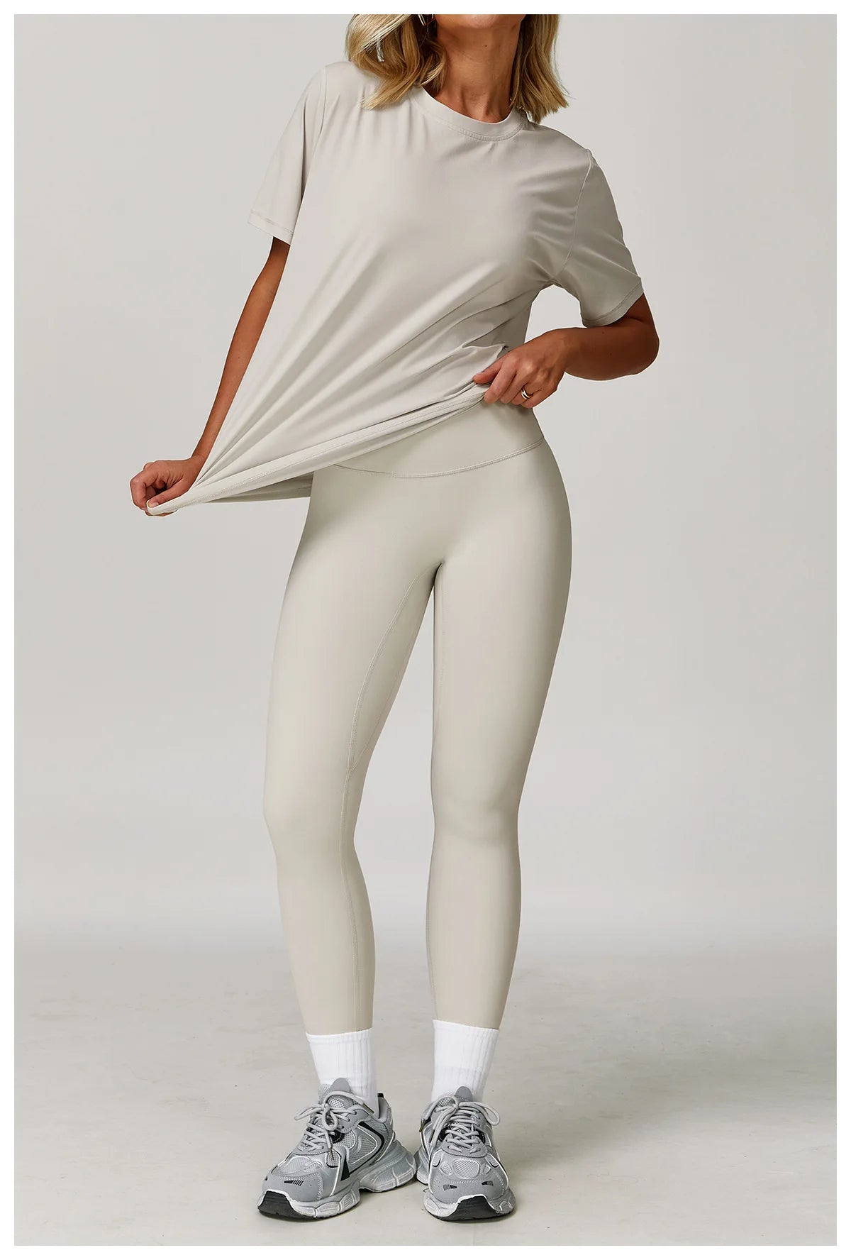 Loose Fit Yoga Tee - Breathable & Quick Dry