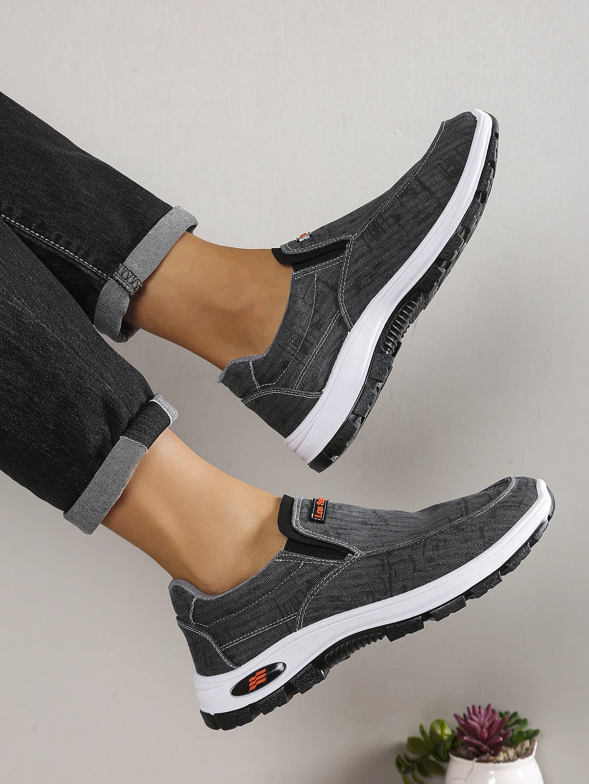 Men Fabric Casual Canvas Sneakers