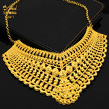 Luxury Indian Bridal Necklace Set in 24K Gold, Bohemian style, intricate design, perfect for weddings.