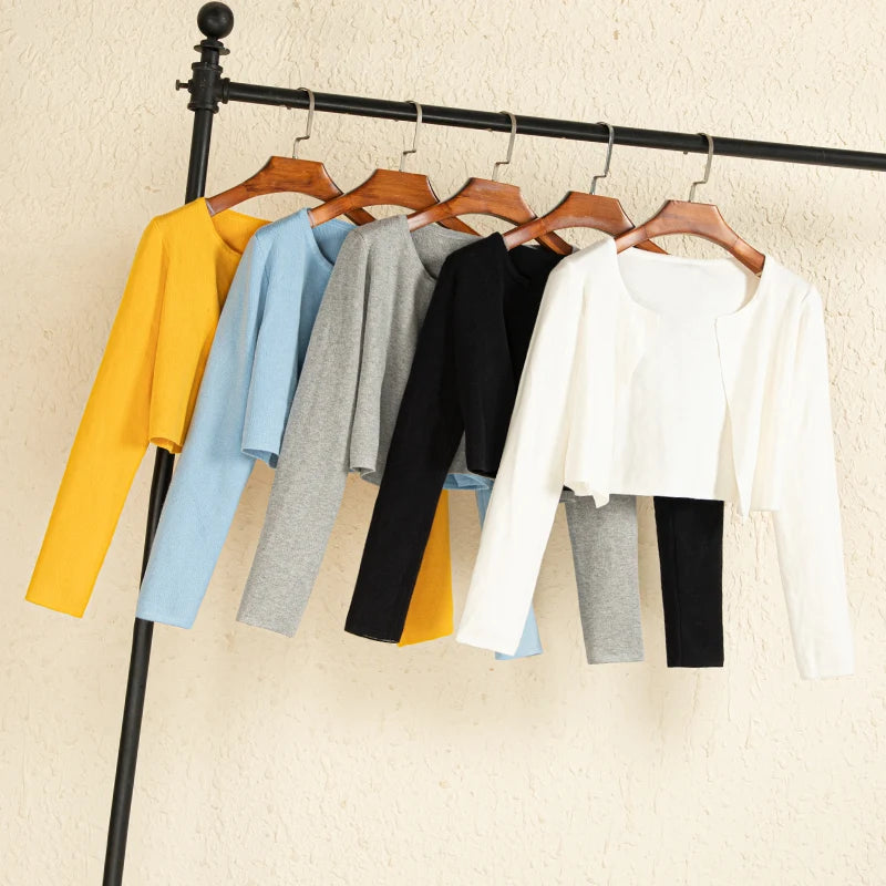 Black Cropped Knitted Korean Style Sweater