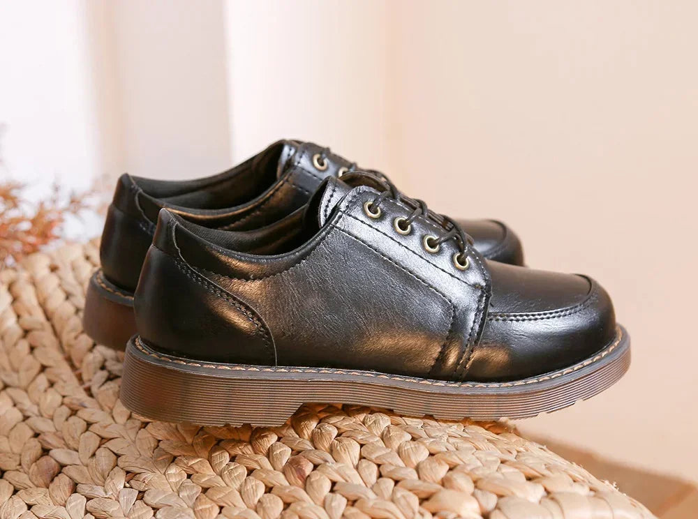 women-brogue-flats-2025