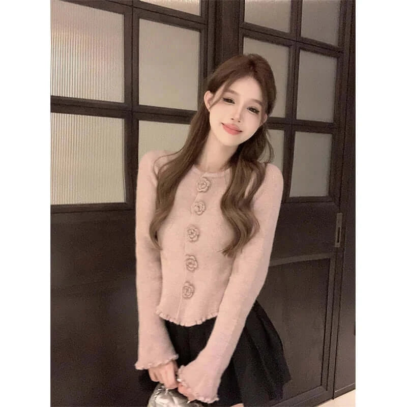 Women Cropped Floral Knit Cardigan