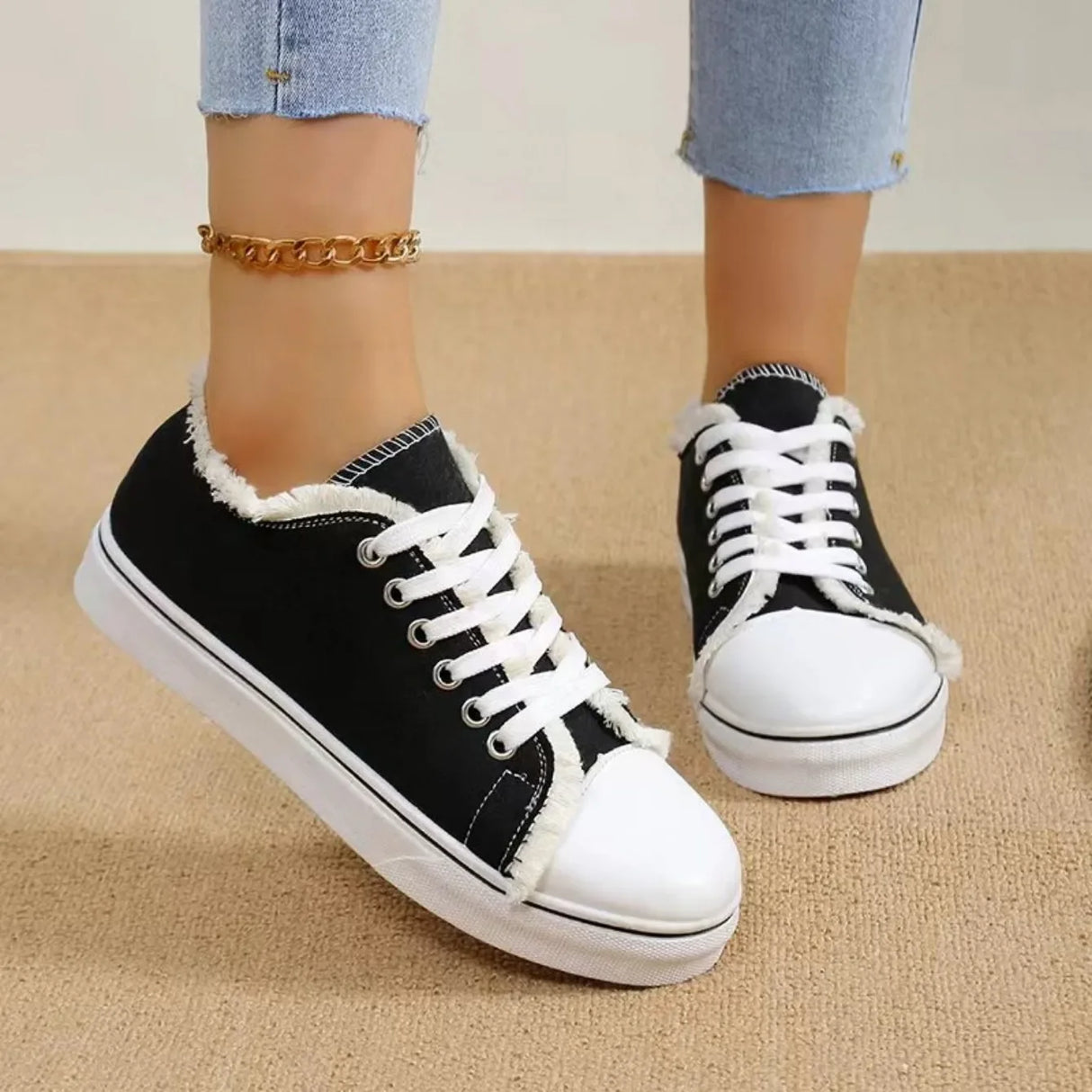 Women Canvas Shoes Low Cut Fashion Sneakers