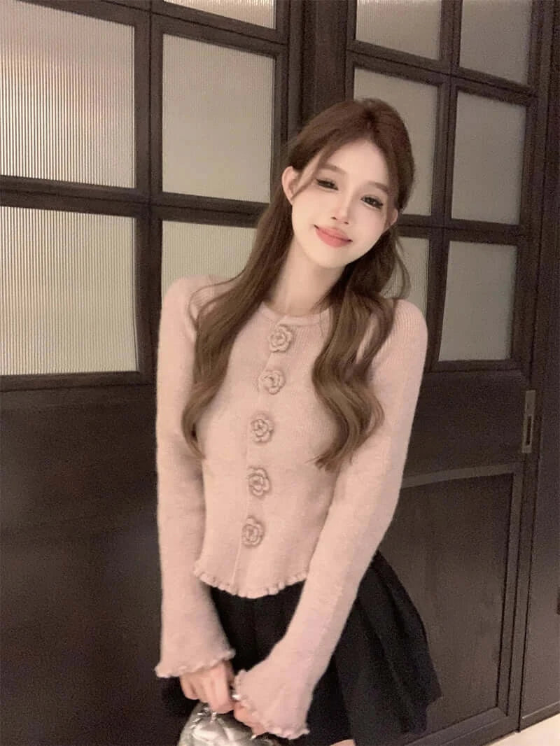 Women Cropped Floral Knit Cardigan