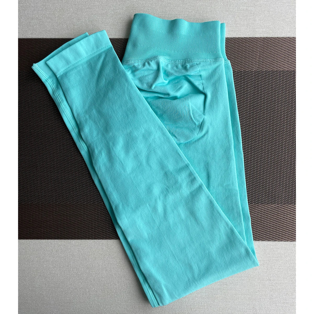 Women Seamless Ribbed Scrunch Yoga Leggings