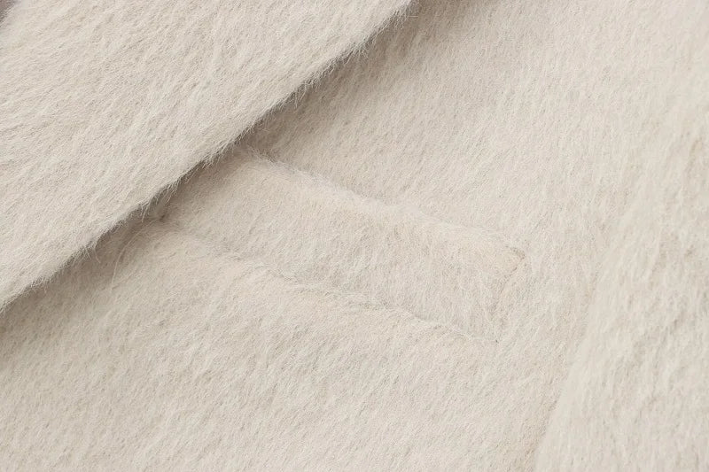 FauxForm™ – Faux Fur Straight Blazer (2025 Style, Cozy Meets Chic)