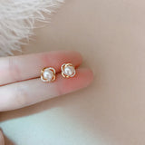 Women’s 14K Gold Zircon Pearl Earrings