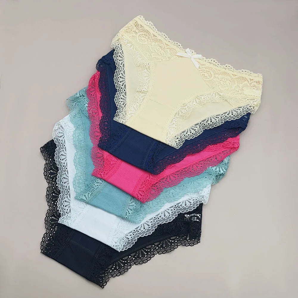 Women 3D Peach Bottom Briefs