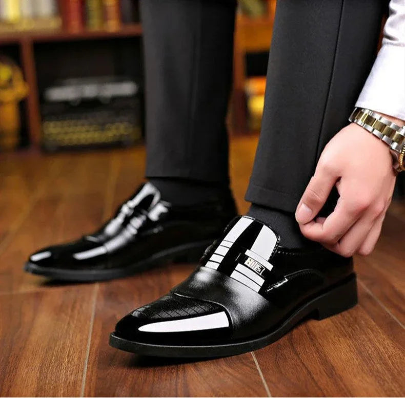 Men’s Minimalist Leather Work Flats