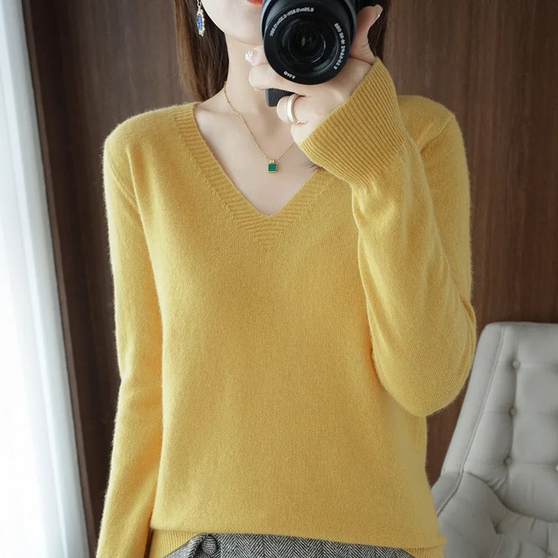 Women's V-Neck Knitted Pullover Sweater