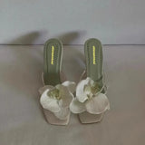 Women’s Elegant Flower Design Fashion Slippers
